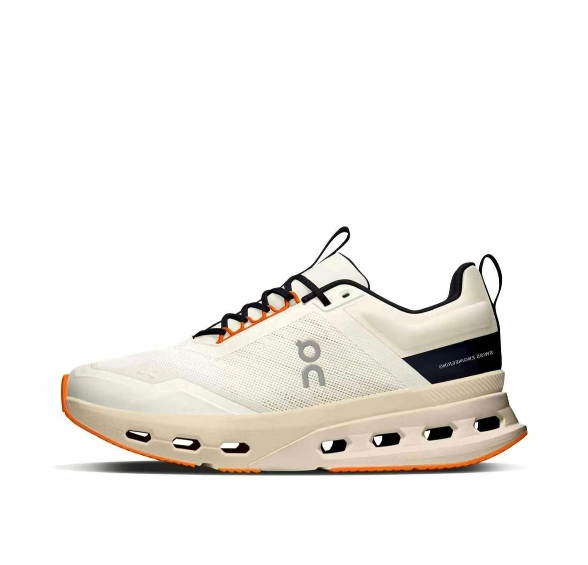 Tenis On Cloudnova X