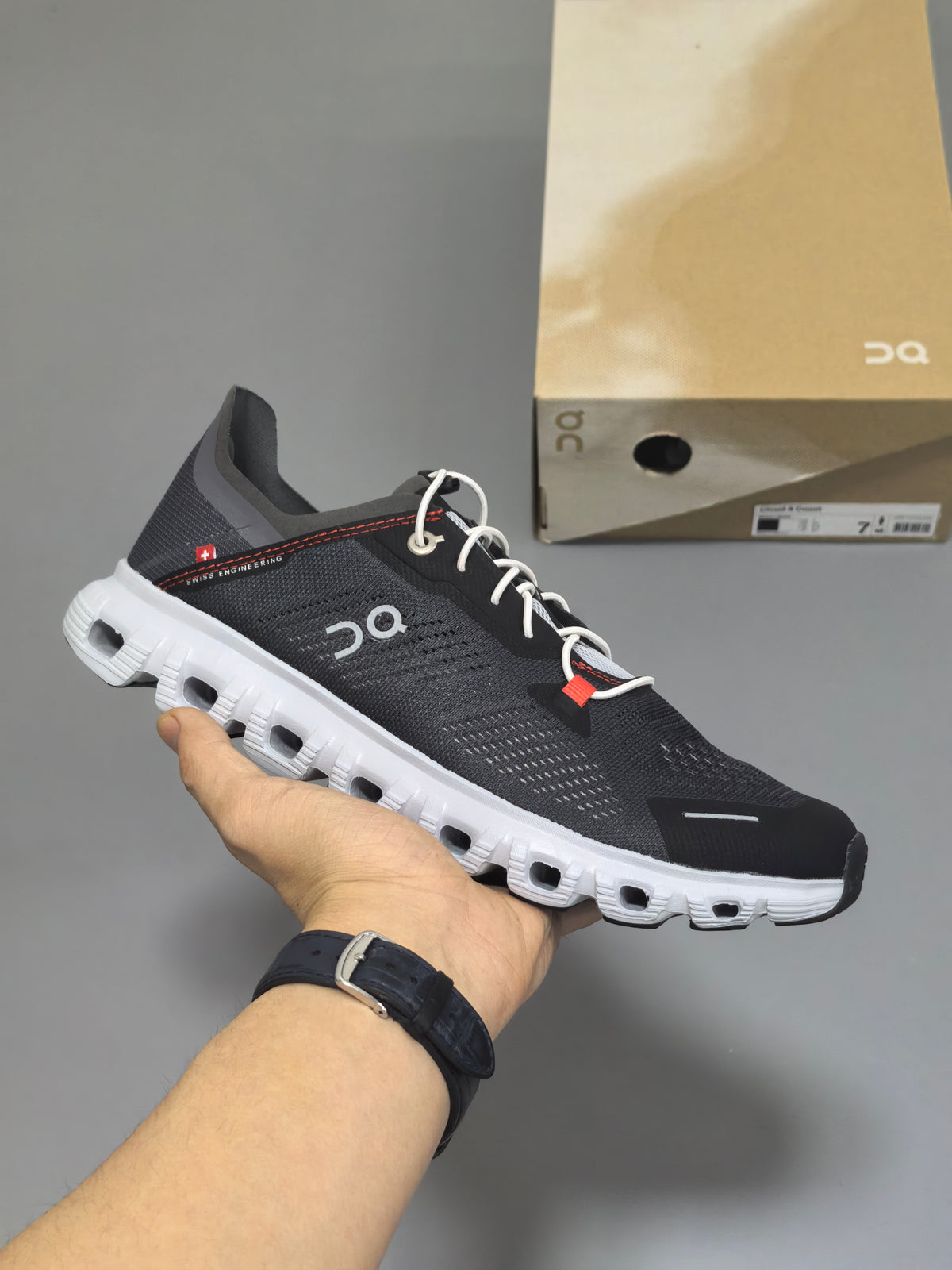 ON Cloudultra Pro Shoes