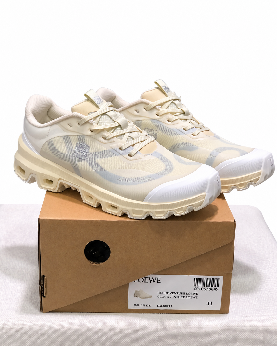ON Cloudultra Pro Shoes