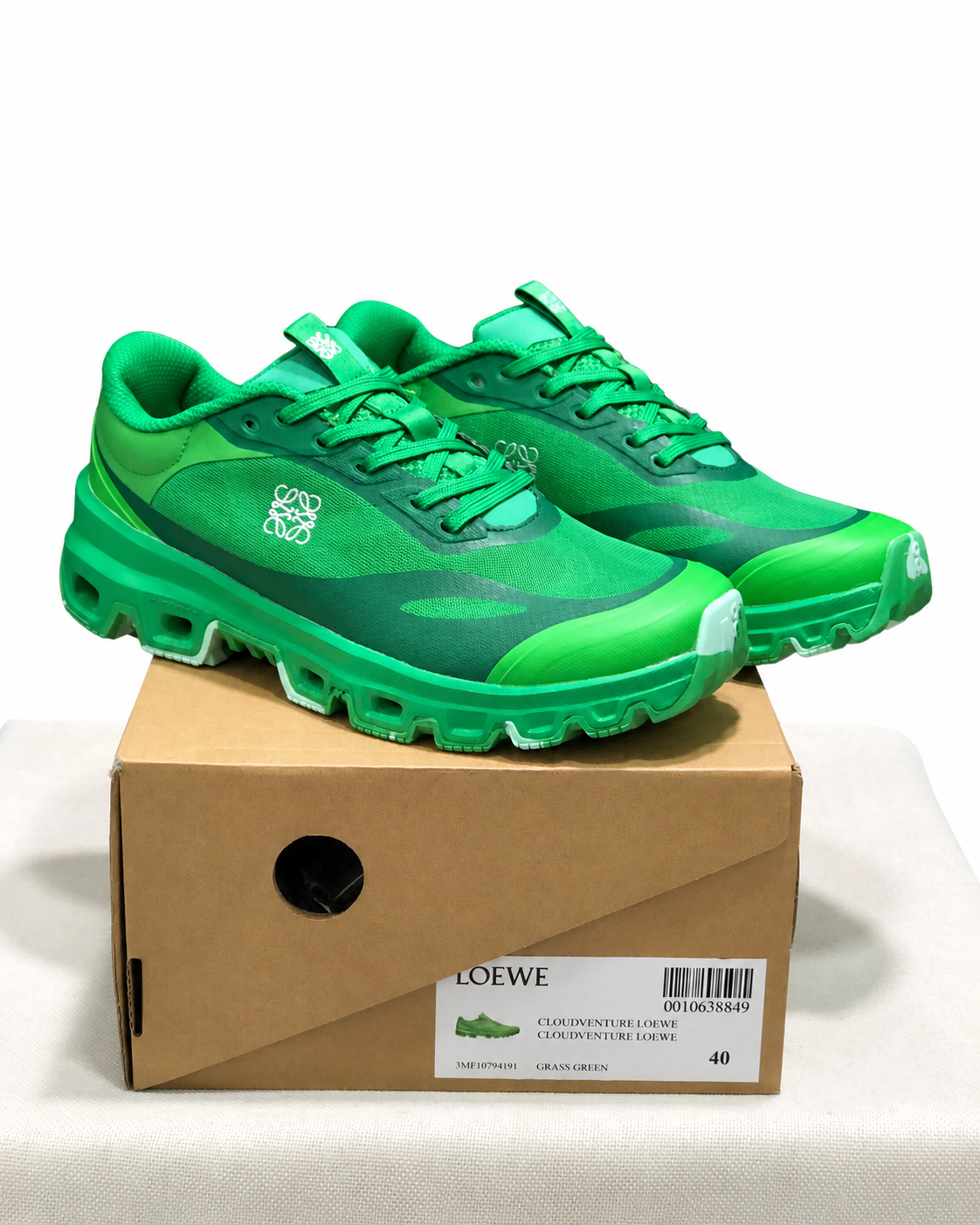 ON Cloudultra Pro Shoes